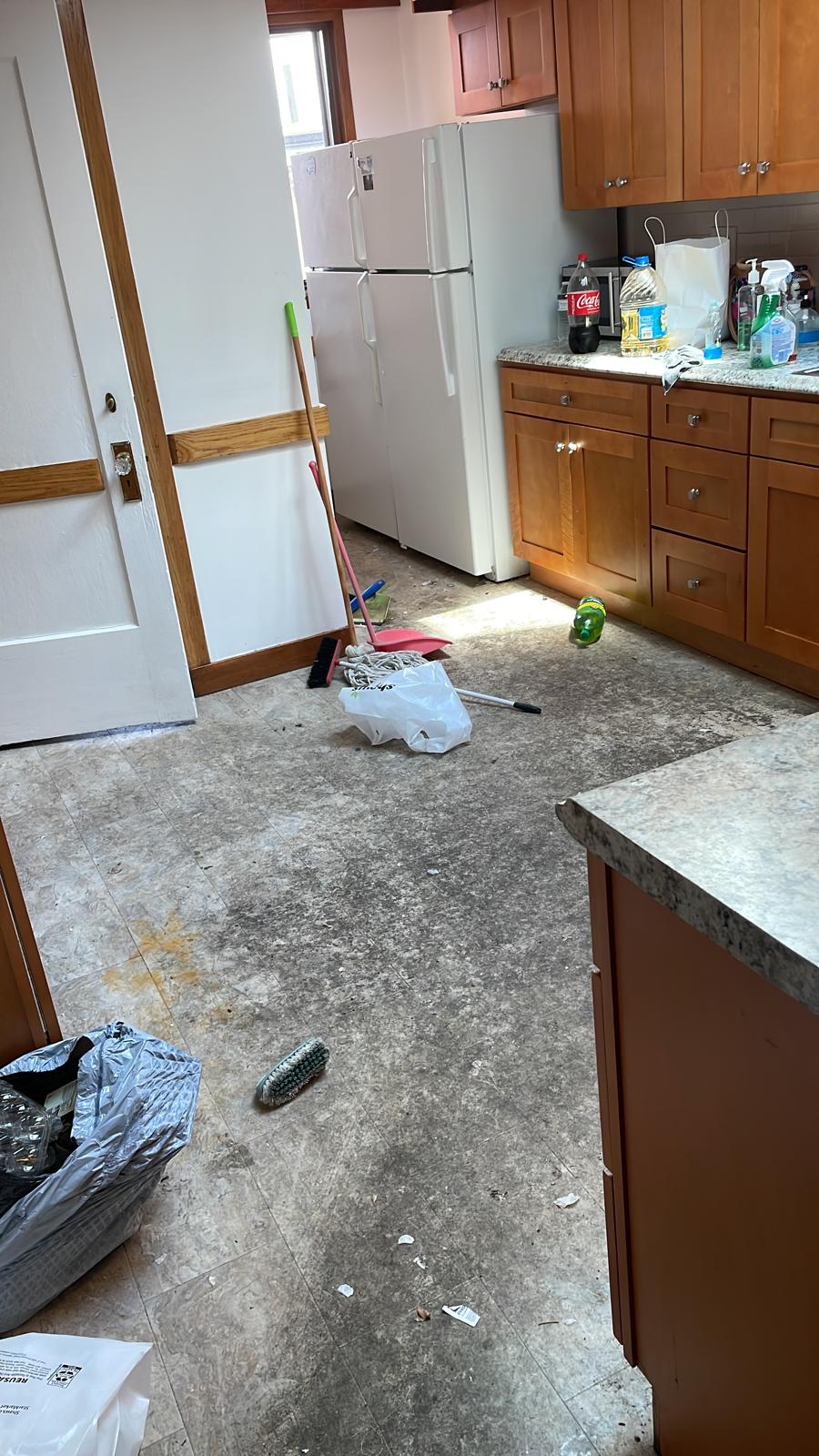 Kitchen floor before cleaning