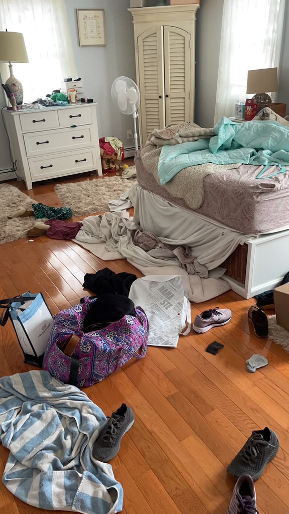 Clean space before cleaning